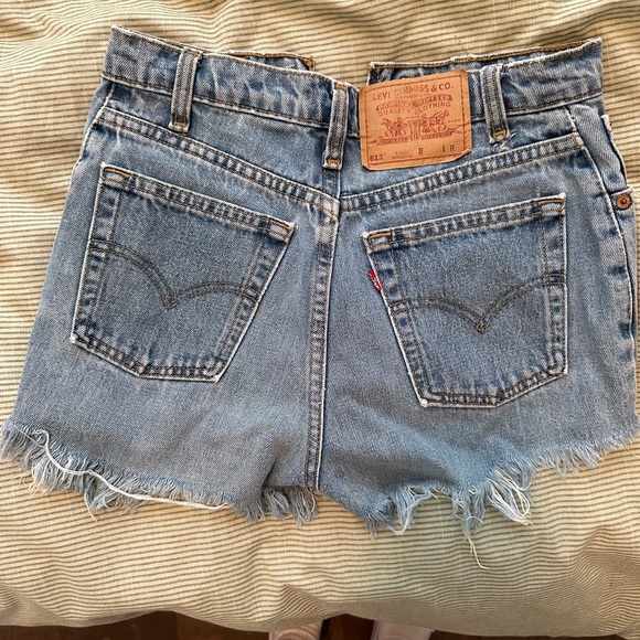 Levi’s Vintage Shorts Size 27 - Picture 2 of 3